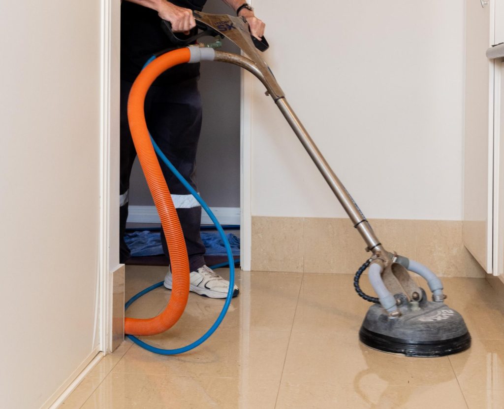 TILE AND GROUT CLEANING
